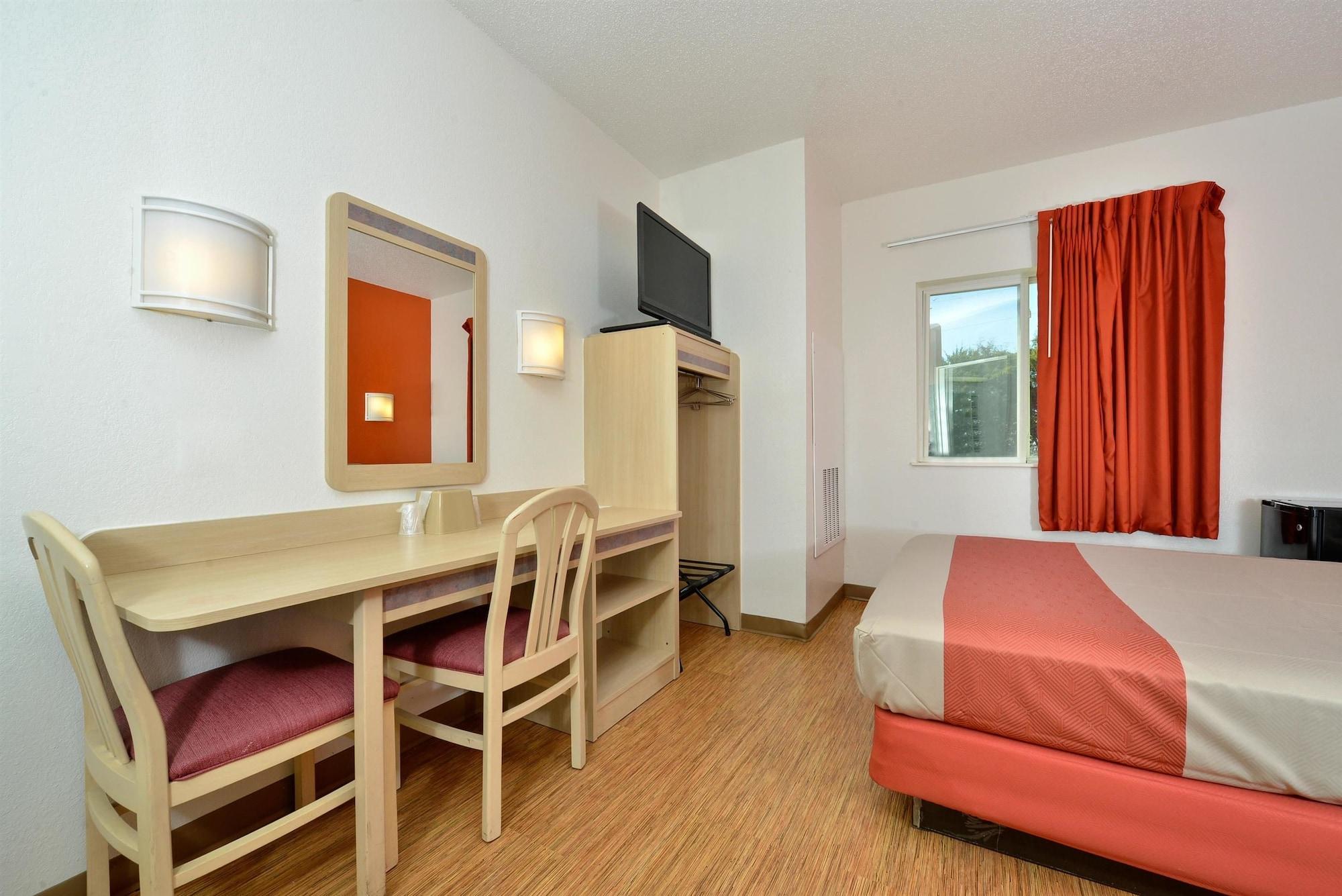 Motel 6-Mckinney, Tx - North Exterior photo